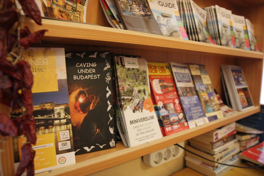 Budapest Centrum Cozy Hostel Екстериор снимка